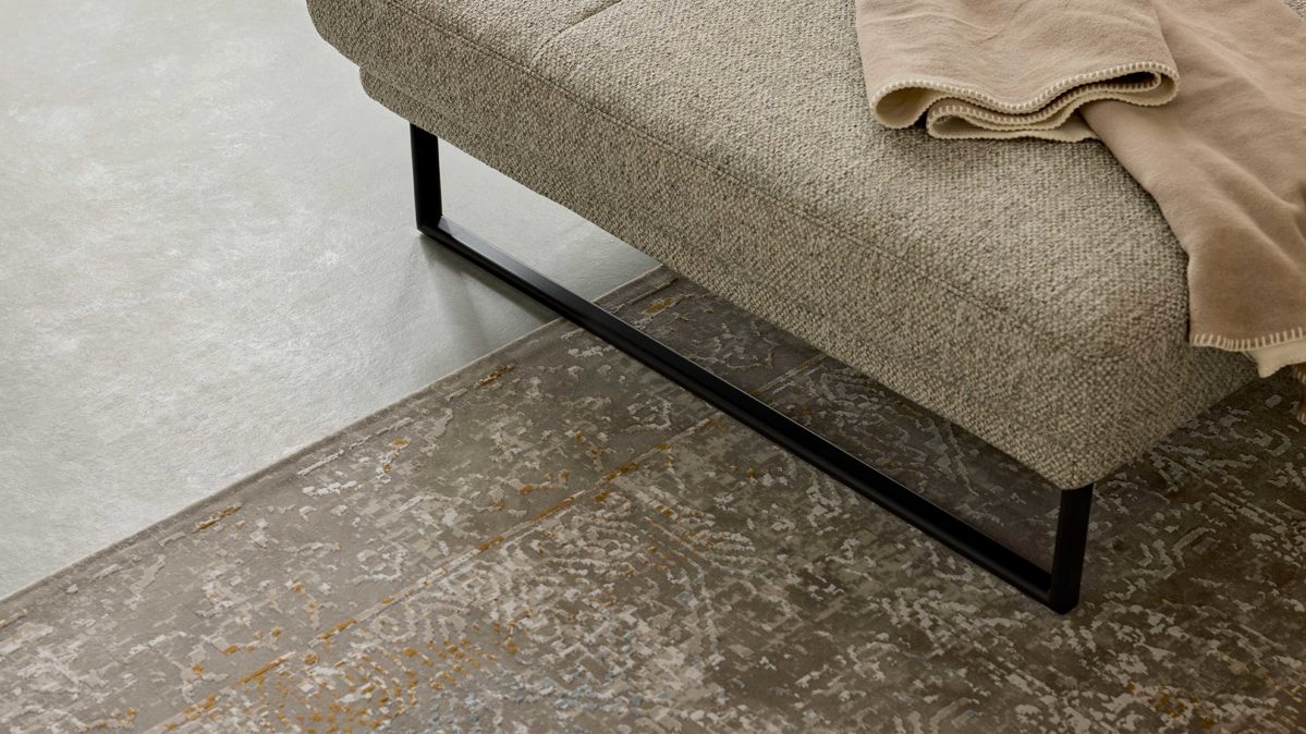 Möbelfuß Interliving aus Metall in Schwarz Interliving Sofa Serie 4460 - Kufengestell mattschwarzes Metall