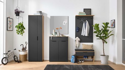 Garderoben-Set Interliving aus Holz in Anthrazit Interliving Garderobe Serie 6012 - Garderobenmöbel-Set anthrazitfarbener Mattlack & Asteiche