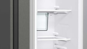 Einbauküche Interliving aus Holz in Weiß Interliving Küche Serie 3090 mit gorenje-Einbaugeräten Magnolia – zweizeilig