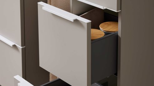 Hängeschrank Interliving aus Holz in Beige Interliving Bad Serie 3710 - Hängeschrank links, eine Tür & zwei Schubladen - Macchiato, Höhe ca. 130 cm