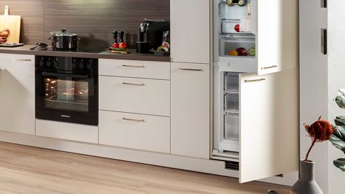 Einbauküche Express küchen aus Holz in Weiß EXPRESS KÜCHEN Einbauküche Win mit Geräten Magnolia & braune Walnuss - Stellfläche ca. 305 x 185 cm