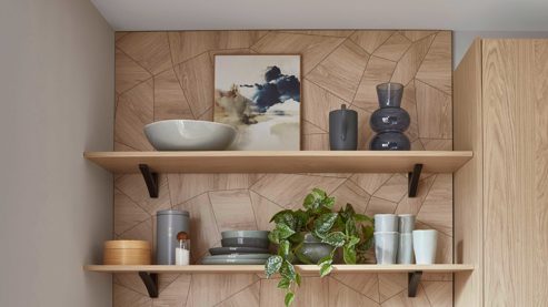 Einbauküche Nobilia® aus Holz in Weiß nobilia® Einbauküche Laser mit Geräten und Stauraumschränken Mattweiß & Eiche Como - zweiteilig