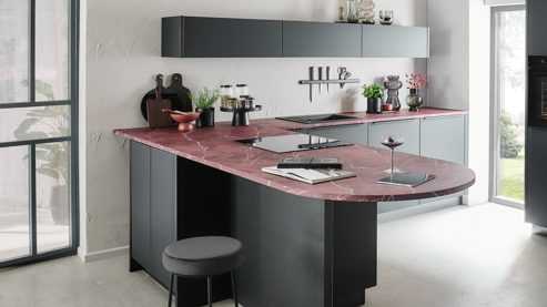 Einbauküche Nolte® küchen aus Holz in Schwarz nolte® Einbauküche Perfect Plus mit Einbaugeräten Schwarz & Red Marble – zweiteilig