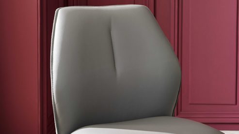 Vierfußstuhl Interliving aus Stoff in Grau Interliving Esszimmer Serie 5116 – Polsterstuhl mit Drehfunktion graue Cord-Lederkombination Fo-Sh & schwarzes Gestell F37