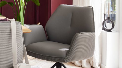 Vierfußstuhl Interliving aus Stoff in Grau Interliving Esszimmer Serie 5116 – Armlehnstuhl mit Motion- & Drehfunktion graue Cord-Lederkombination Fo-Sh & schwarzes Gestell F37