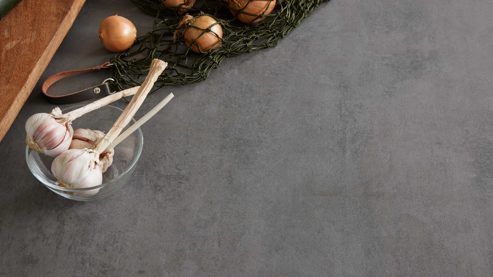 Einbauküche culineo® aus Holz in Hellgrün Culineo® Einbauküche C357  mit Einbaugeräten Olive & Schiefergrau - zweizeilig