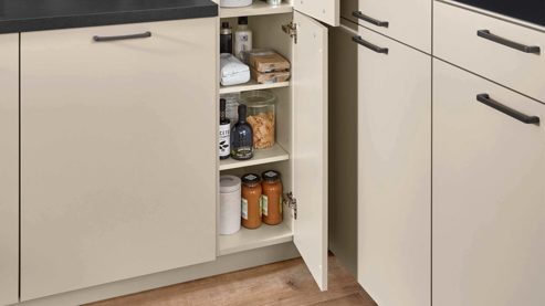 Einbauküche Nobilia® aus Holz in Beige nobilia® Einbauküche Easytouch mit Elektrogräten Sand & Stripewood light - Stellfläche ca. 350 x 340 cm