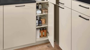 Einbauküche Nobilia® aus Holz in Beige nobilia® Einbauküche Easytouch mit Elektrogräten Sand & Stripewood light - Stellfläche ca. 350 x 340 cm