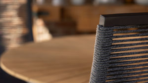 Gartenstuhl /-sessel Interliving aus Kunstfaser in Holzfarben Interliving Gartenmöbel Serie 7011 - Positionsstuhl Teak, anthrazitfarbenes Rope, TEXTILENE® & Aluminium