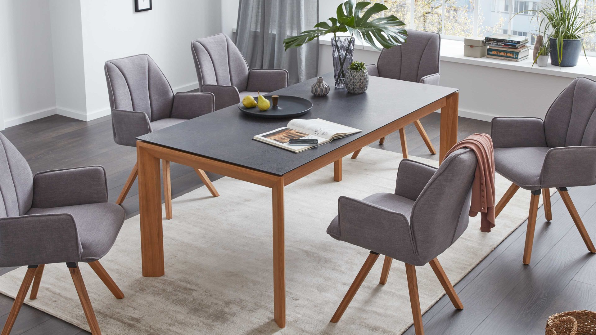 Auszugtisch Interliving aus Holz in Grau Interliving Esszimmer Serie 5102 – Auszugtisch granitfarbenes HPL & Wildeiche – ca. 140-240 x 90 cm