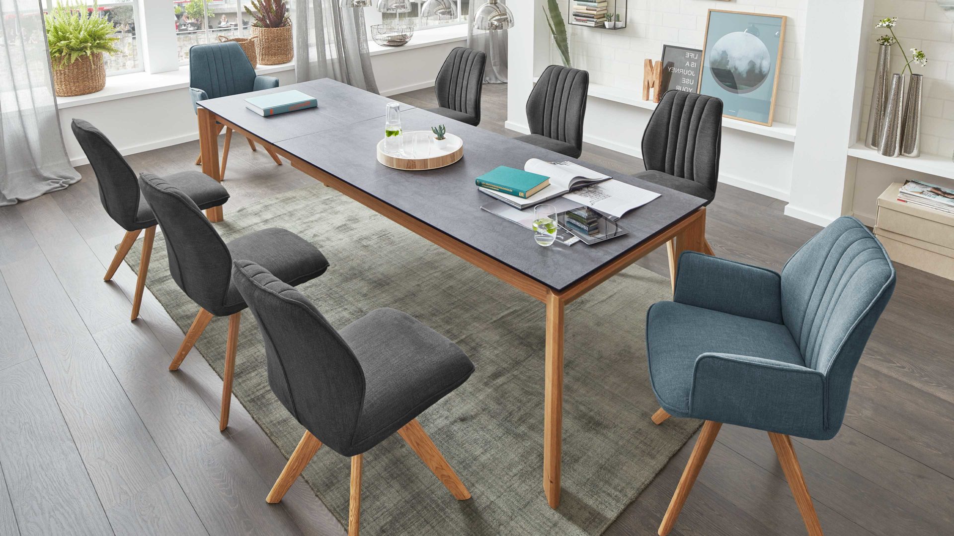 Auszugtisch Interliving aus Holz in Grau Interliving Esszimmer Serie 5102 – Auszugtisch granitfarbenes HPL & Wildeiche – ca. 140-240 x 90 cm