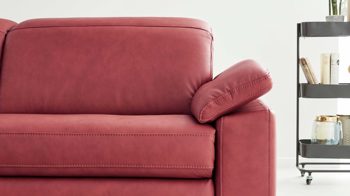 Funktion Interliving aus Metall in Transparent Interliving Sofa Serie 4054 – Armlehnverstellung manuelle Verstellung