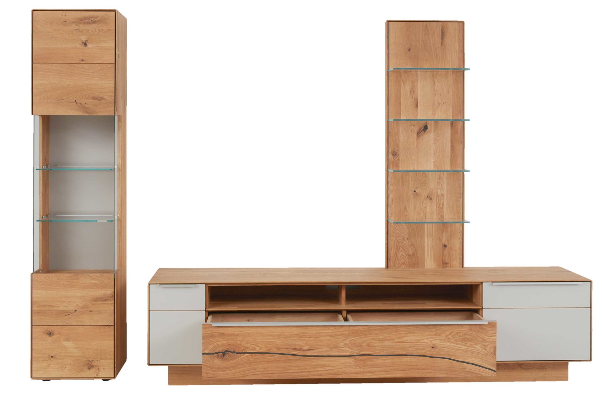 Wohnwand Interliving aus Holz in Hellgrau Interliving Wohnzimmer Serie 2020 - Wohnwand Asteiche & Schlamm – dreiteilig, Breite ca. 309 cm