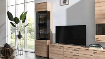 Vitrine Interliving aus Holz in Holzfarben Hell Interliving Wohnzimmer Serie 2110 - Vitrine Naturbuche - eine Tür, Höhe ca. 216 cm