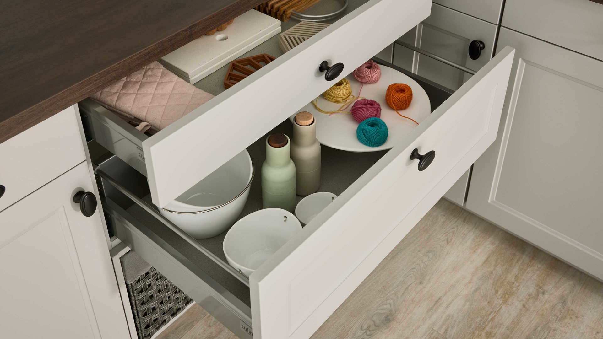 Einbauküche culineo® aus Holz in Hellgrau Culineo® Einbauküche C684 mit gorenje  Einbaugeräten Steingrau - Stellfläche ca. 420 x 335 cm