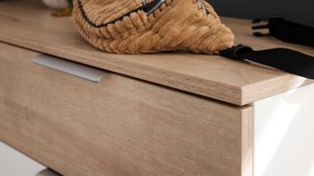 Schuhschrank Interliving aus Holz in Weiß Interliving Garderobe Serie 6012 - Schuhschrank INL-202 weißer Mattlack & Steineiche - eine Schublade, zwei Klappen, Breite ca. 120 cm
