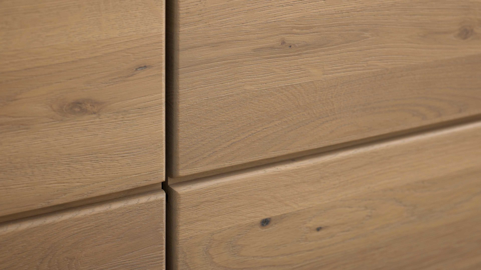 Lowboard Interliving aus Holz in Holzfarben Interliving Wohnzimmer Serie 2029 - Medien-Lowboard Wildeiche & Granit-Steinoptik - zwei Türen, zwei Schubladen, Länge ca. 200 cm