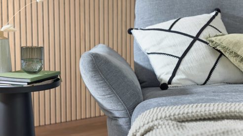 Chaiselongue Interliving aus Stoff in Hellblau Interliving Sofa Serie 4400 - Chaiselongue taubenblauer Bezug DCT 16 & schwarze Metallfüße