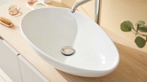 Waschtisch-Set / Waschbecken-Set Interliving aus Holz in Hellgrau Interliving Bad Serie 3720 - Badmöbel-Set Basis sandfarbenes Lacklaminat & Eiche Como - Länge ca. 137 cm