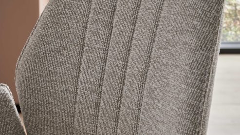 Polsterstuhl Interliving aus Stoff in Weiß Interliving Esszimmer Serie 5102 – Armlehnstuhl Eiche bianco & leinenfarbener Jacquard Lodge L07