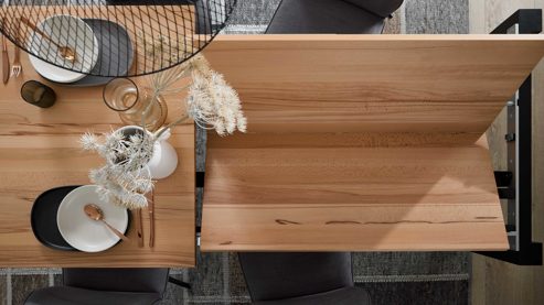 Auszugtisch Interliving aus Holz in Schwarz Interliving Esszimmer Serie 5102 – Auszugtisch Kernbuche & Mattschwarz - ca. 140 - 240 x 90 cm
