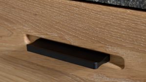 Garderobenschrank Interliving aus Holz in Holzfarben Interliving Garderoben Serie 6014 - Garderobenschrank Wildeiche & Granitfurnier - eine Tür, Höhe ca. 202 cm