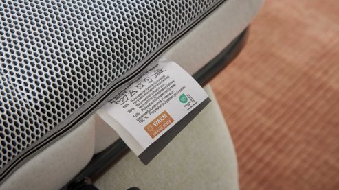 Schlafsofa Interliving aus Stoff in Rosa Interliving Schlafsofa Serie 4700 - Schlafsofa sienafarbener Webstoff Loft & schwarze Aluminiumfüße - Breite ca. 208 cm