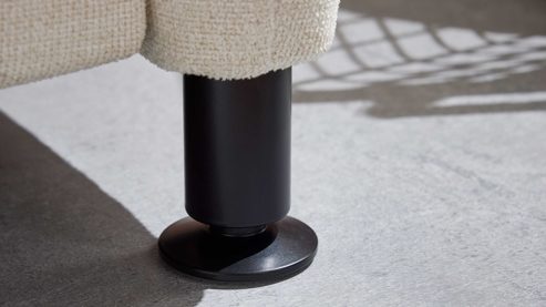 Schlafsofa Interliving aus Stoff in Weiß Interliving Schlafsofa Serie 4700 - Schlafsofa naturweißes Flachgewebe Cyber & schwarze Aluminiumfüße - Breite ca. 228 cm