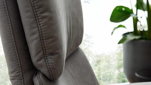 Relaxsessel Interliving aus Stoff in Dunkelgrau Interliving Sessel Serie 4565 grauer Bezug Clint & schwarzer Sternfuß