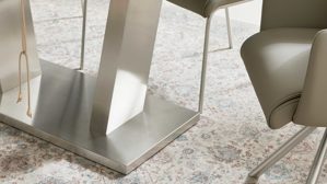 Esstisch Interliving aus Glas in Schwarz Interliving Esszimmer Serie 5122 – Esstisch schwarzes Glas & Edelstahl - ca. 160 x 90 cm