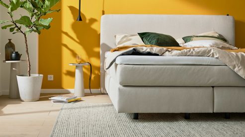 Boxspringbett Interliving aus Stoff in Beige Interliving Boxspringbett Serie 1420 naturfarbener Stoffbezug Cleo - Liegefläche ca. 180 x 200 cm