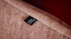 Boxspringbett Interliving aus Stoff in Rosa Interliving Bettensystem Serie 1420 - Boxspringbett sienfarbene Chenille Toni & Wildeichefüße - Liegefläche ca. 180 x 200 cm