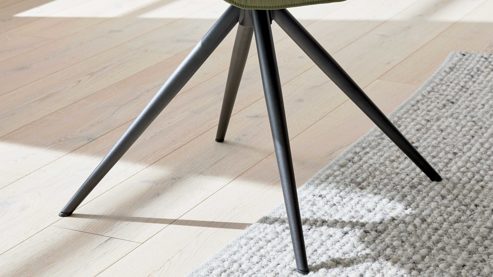 Tischgruppe Interliving aus Leder in Grün Interliving Esszimmer Serie 5115 - Essgruppe in warmen Tönen moosgrüner Webstoff Sneak 59, jadegrünes Leder LD7830, umbragraues Metall & astige Eiche