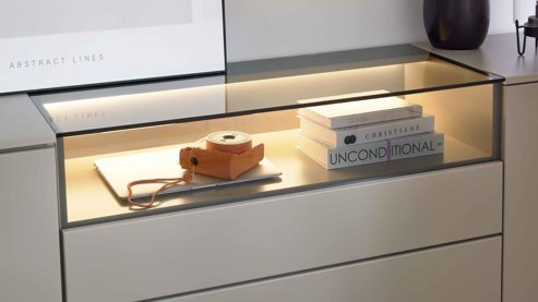 Möbelbeleuchtung Interliving aus Kunststoff in Weiß Interliving Wohnzimmer Serie 2031 - LED-Beleuchtung ZLA190 Breite ca. 90 cm