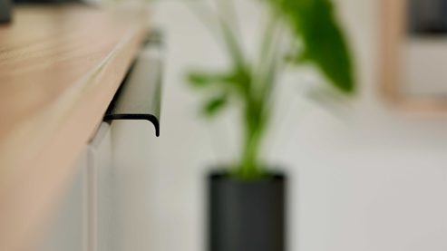 Highboard Interliving aus Holz in Grau Interliving Wohnzimmer Serie 2032 - Highboard Grau & Risseiche - vier Türen, Breite ca. 180 cm