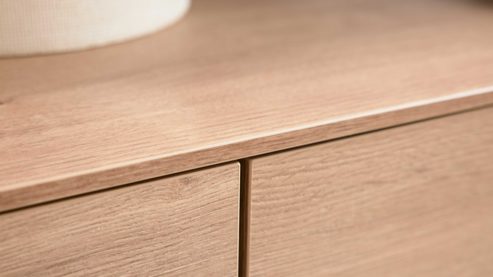 Badmöbel-Set Interliving aus Holz in Schwarz Interliving Bad Serie 7198 – Badmöbel-Set mit Extras Eiche Sierra & Marmor Venato Nero