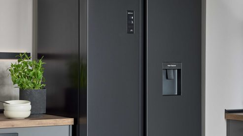 Einbauküche culineo® aus Holz in Dunkelgrau Culineo® Einbauküche C357 mit Homeoffice-Platz Schiefergrau & Schwarzglas - dreizeilig